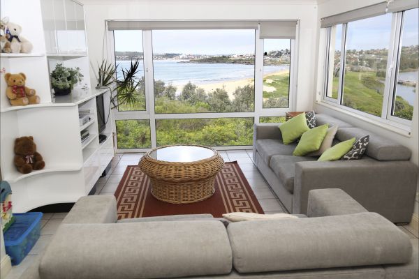 A Beach House Near Manly Two